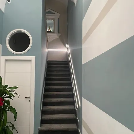 B&B Palazzo Chinial 토레델그레코